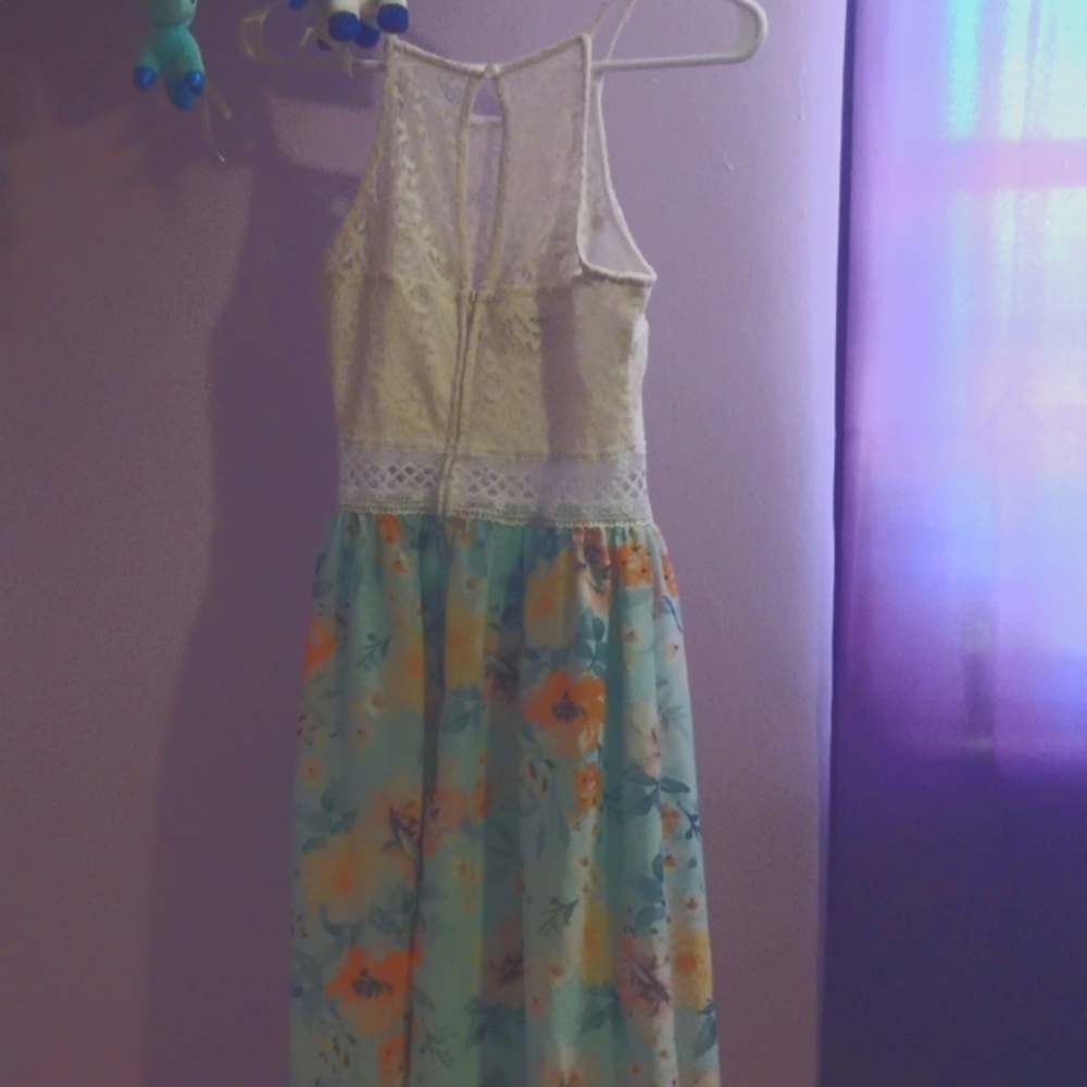 Sundress - Picture 8 of 8